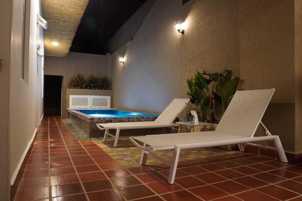 הוילה Nueva En San Antonio Cali, La Casa De Tona מראה חיצוני תמונה
