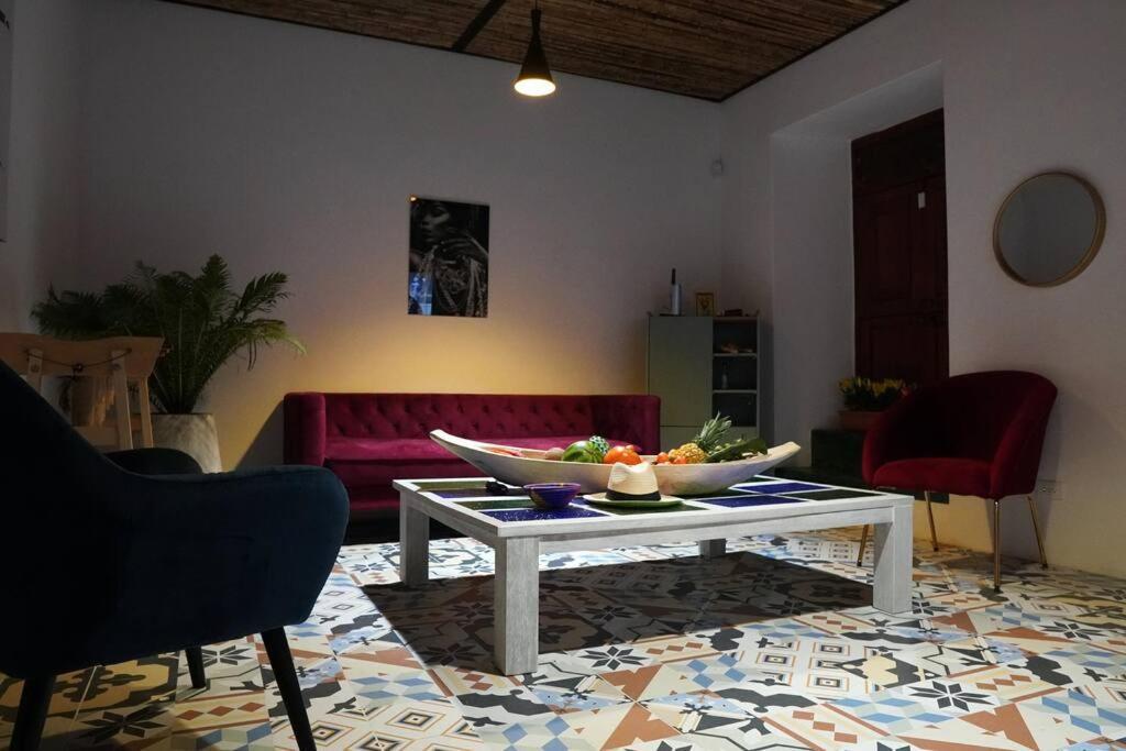 הוילה Nueva En San Antonio Cali, La Casa De Tona מראה חיצוני תמונה