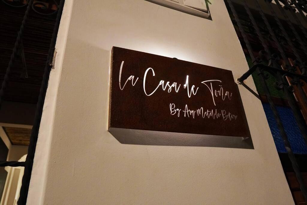 הוילה Nueva En San Antonio Cali, La Casa De Tona מראה חיצוני תמונה