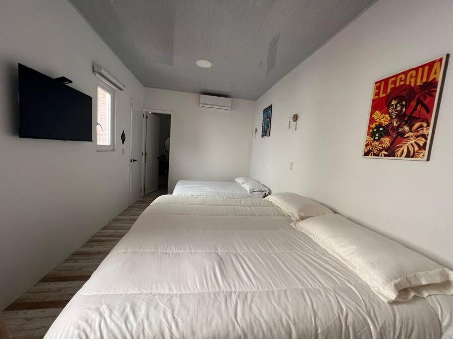הוילה Nueva En San Antonio Cali, La Casa De Tona מראה חיצוני תמונה
